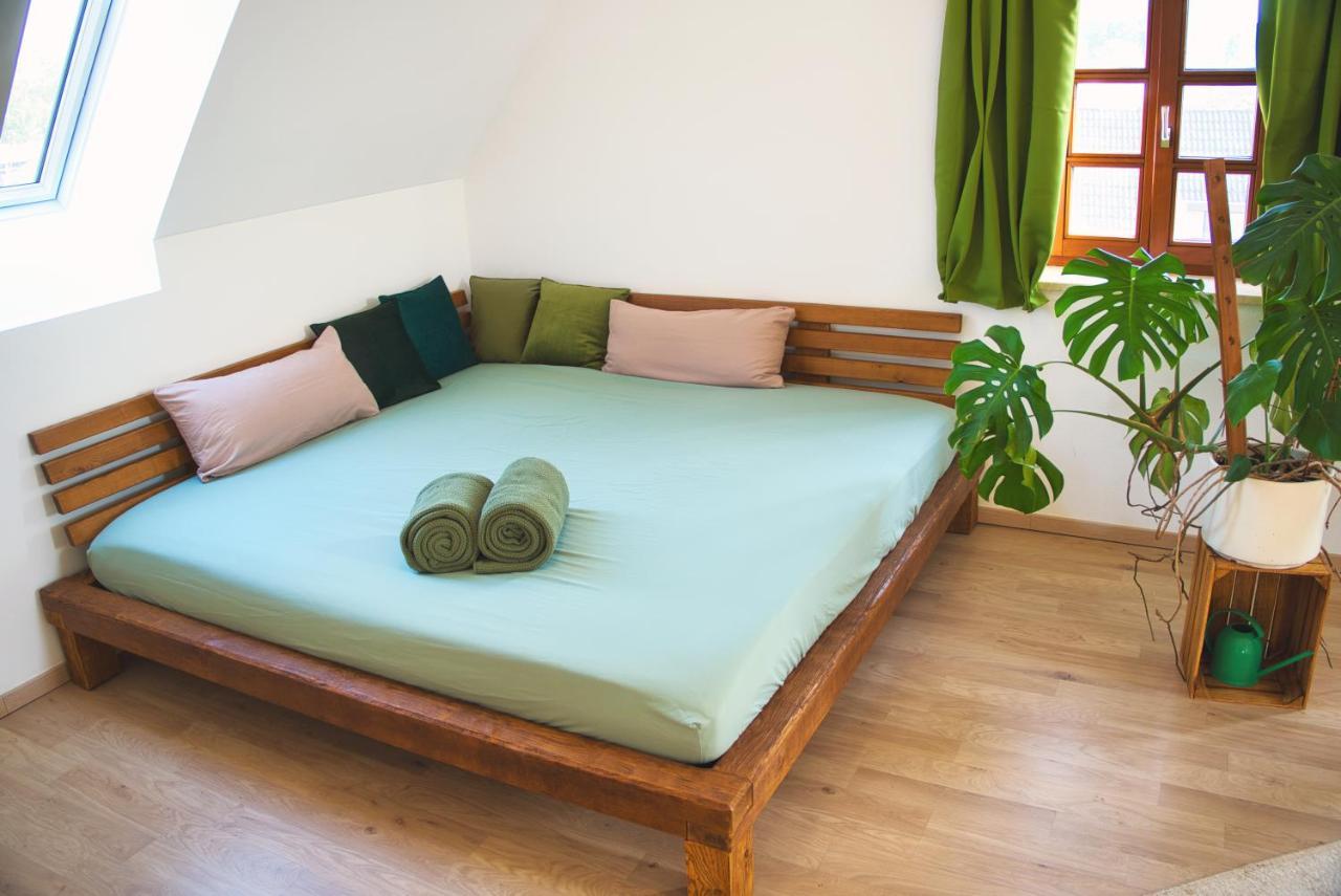 Luxus Apartment! Kueche, Balkon, Netflix, Parkplatz - 8 Personen Ilmmunster Екстер'єр фото