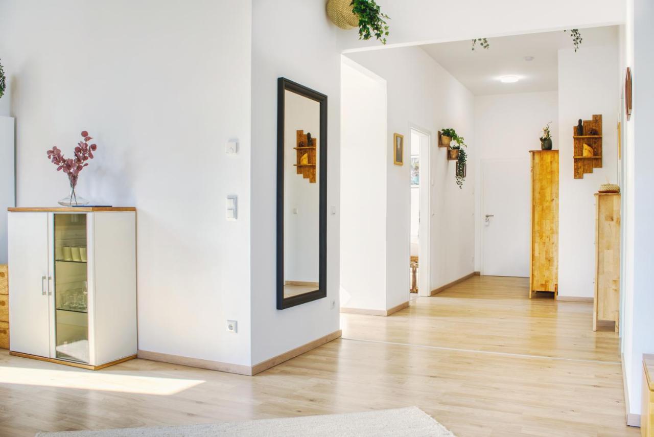Luxus Apartment! Kueche, Balkon, Netflix, Parkplatz - 8 Personen Ilmmunster Екстер'єр фото