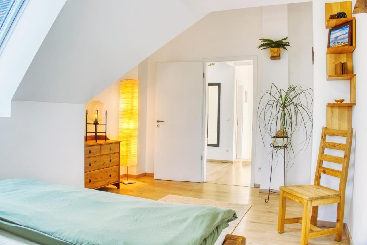 Luxus Apartment! Kueche, Balkon, Netflix, Parkplatz - 8 Personen Ilmmunster Екстер'єр фото
