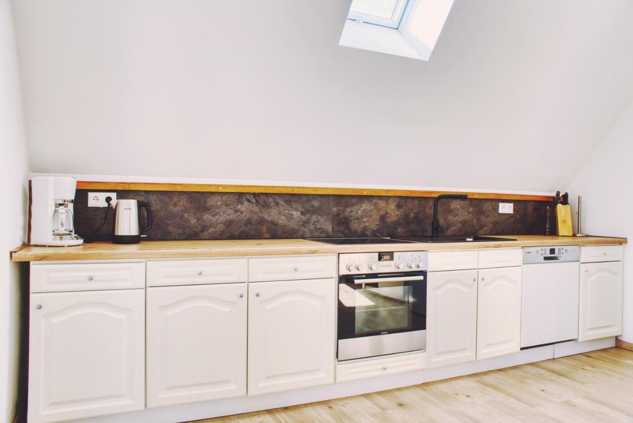 Luxus Apartment! Kueche, Balkon, Netflix, Parkplatz - 8 Personen Ilmmunster Екстер'єр фото