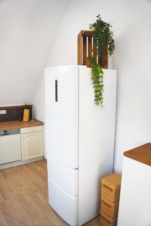 Luxus Apartment! Kueche, Balkon, Netflix, Parkplatz - 8 Personen Ilmmunster Екстер'єр фото