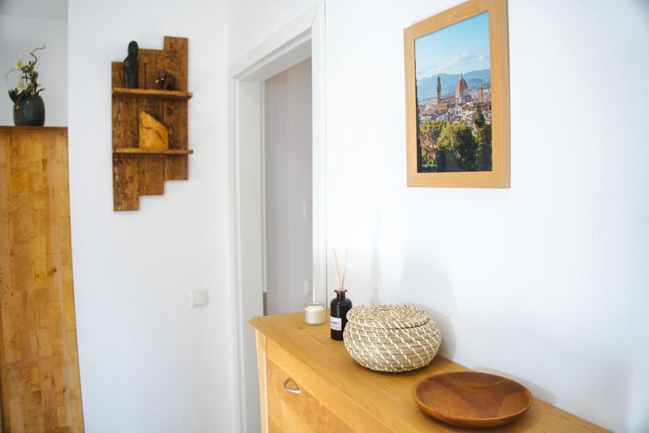 Luxus Apartment! Kueche, Balkon, Netflix, Parkplatz - 8 Personen Ilmmunster Екстер'єр фото